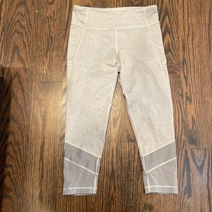 Athleta Girl Capri leggings size 12